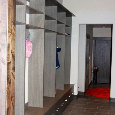 mudroom
